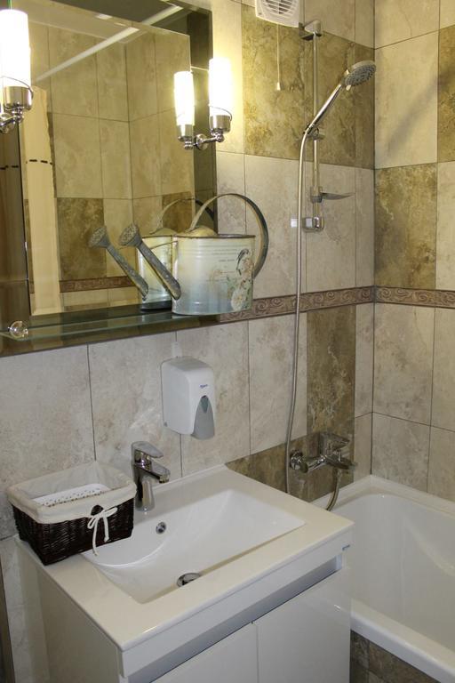 Lyla Apartment Galaţi Εξωτερικό φωτογραφία